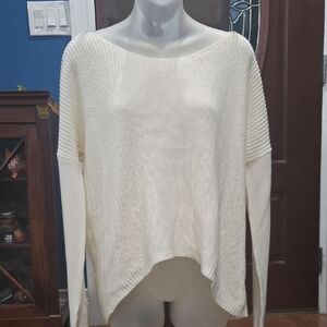 Link Cream Scoop Neck Knit Sweater